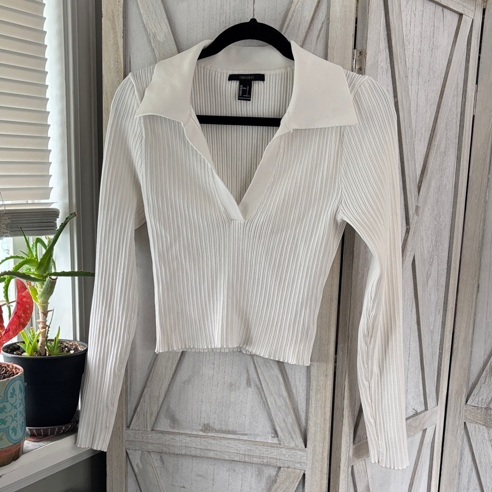 Forever 21 Cream Ribbed Collared Crop Top